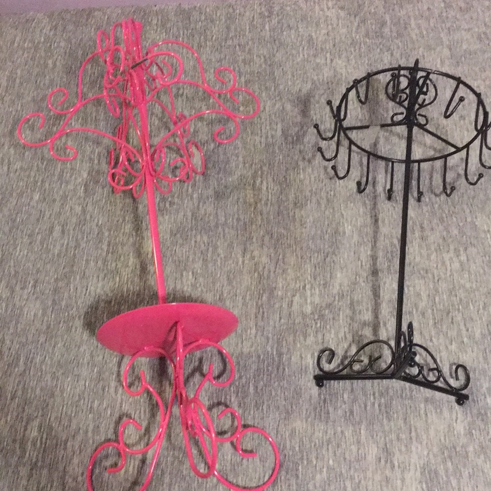 Jewelery Necklace Stands